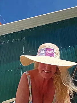 THESensualhorny online show from April 24, 2:08 pm