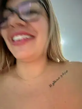 DIANITA 1988 online show from February 8, 3:10 am