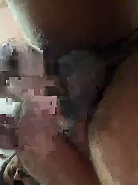 Snapshot of raghu3443 chatting on February 13, 12:23 pm raghu3443 online show from February 13, 12:23 pm