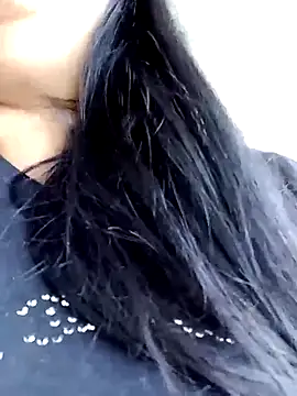 salomexlove 20 online show from March 9, 1:15 pm