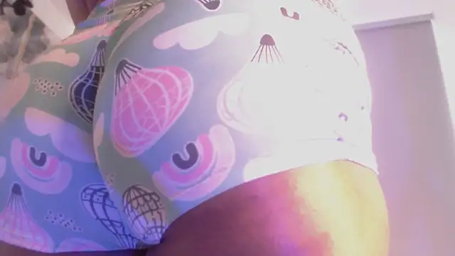 janeebony  online show from March 25, 4:02 pm