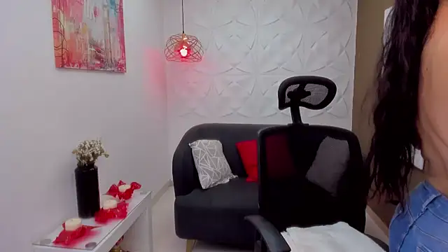 Sharon tits online show from March 21, 9:40 pm