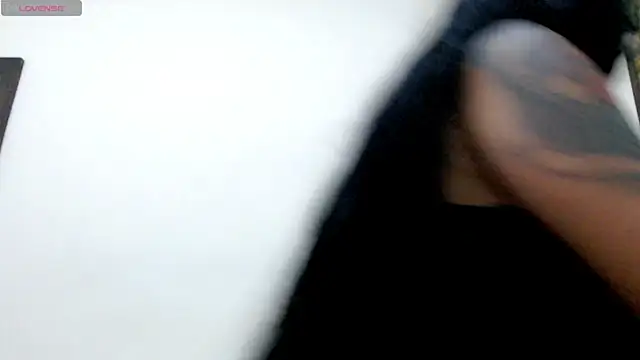 stormylana online show from January 26, 9:08 am