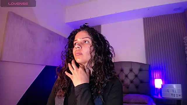 ximena diaz online show from March 12, 8:31 pm