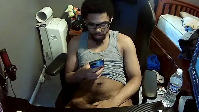 Neovergil0 online show from February 6, 8:45 pm