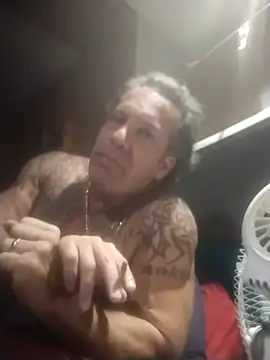 Snapshot of trucker1979 chatting on October 16, 9:10 am trucker1979 online show from October 16, 9:10 am