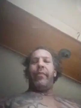 Snapshot of trucker1979 chatting on December 3, 4:38 pm trucker1979 online show from December 3, 4:38 pm