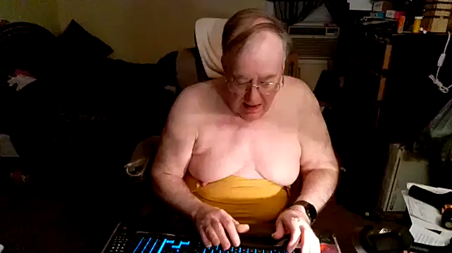 Toastir online show from December 19, 10:32 pm