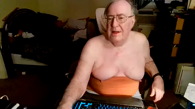 Toastir online show from February 23, 9:05 pm