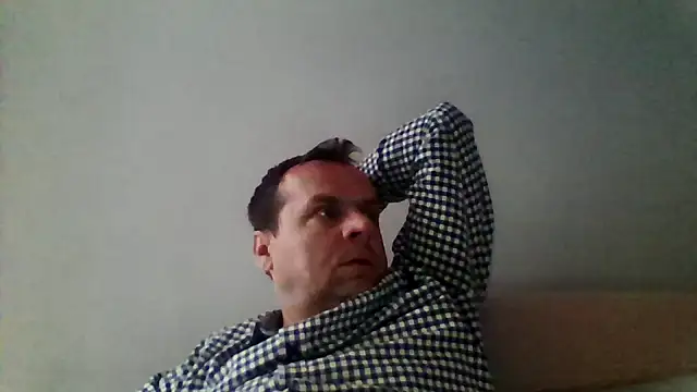 grzes19763 online show from April 5, 4:15 pm