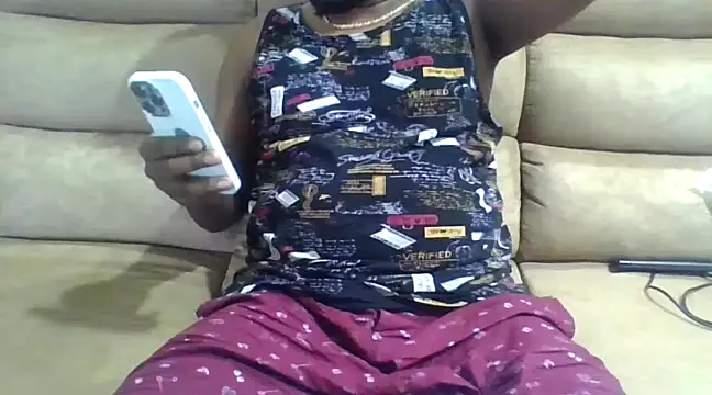 Snapshot of tamil_ashyofficial chatting on December 7, 3:47 am tamil ashyofficial online show from December 7, 3:47 am