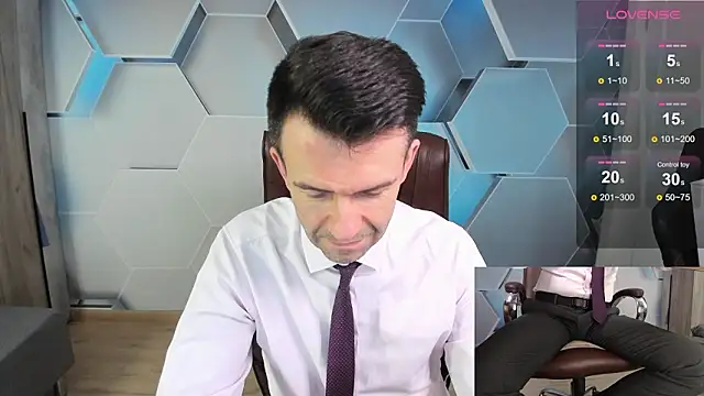 SteveTiger online show from February 15, 3:03 am