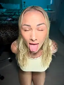 NastyMilf  online show from March 15, 7:20 pm