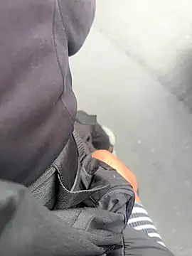 Snapshot of Ixchel_Anaid chatting on November 26, 12:39 pm Ixchel Anaid online show from November 26, 12:39 pm