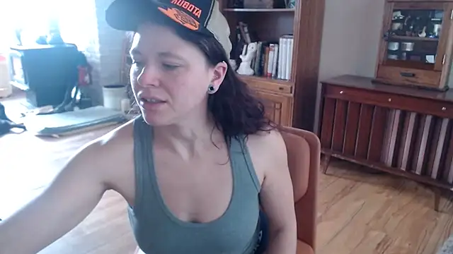 MarcyJones online show from January 23, 5:31 pm