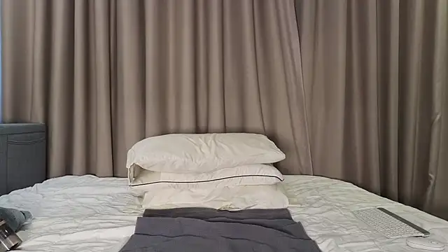 LucyNuty online show from November 30, 5:11 am