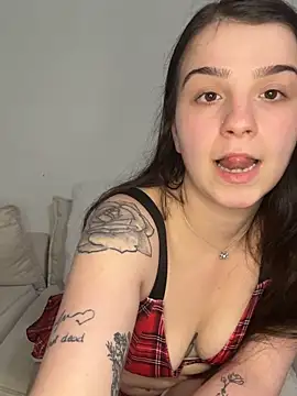joeystaciee online show from March 22, 11:41 pm