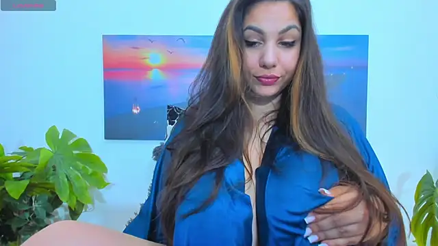Emma Muller32 online show from May 14, 4:52 am