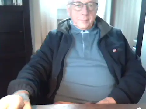 johnjohn622662 online show from January 13, 2:55 pm