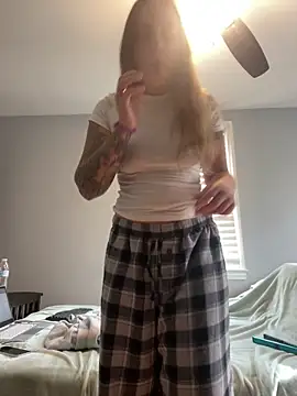 jaseyrae online show from November 5, 5:24 pm