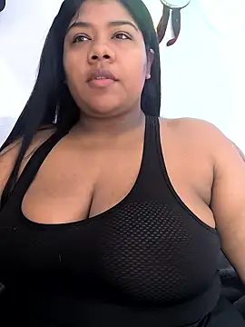 paola091 online show from May 7, 11:26 am