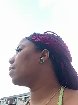 CurvyDesire1 online show from March 18, 2:59 pm