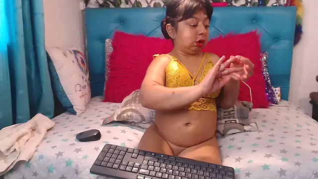 SARAWILLS online show from March 30, 2:18 pm