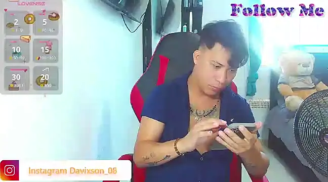 boyhot23x online show from January 10, 2:45 pm