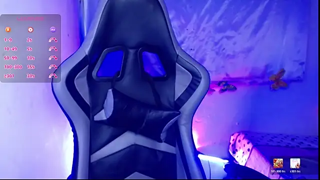 ninatiny online show from March 3, 11:27 am