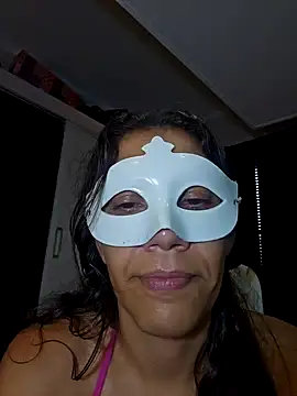 casaldeliciabrazil online show from February 2, 6:50 pm