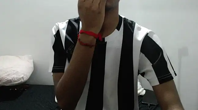 Snapshot of stevenosori chatting on January 31, 2:15 am stevenosori online show from January 31, 2:15 am