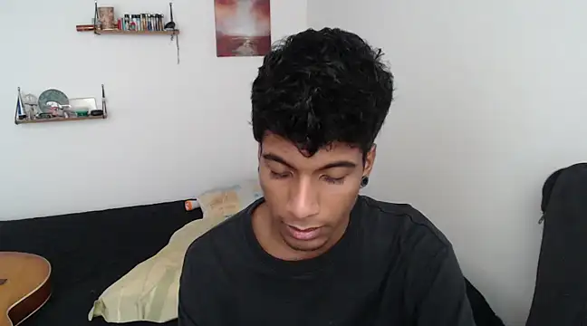 Snapshot of stevenosori chatting on February 12, 6:40 pm stevenosori online show from February 12, 6:40 pm