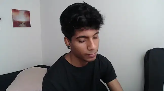 Snapshot of stevenosori chatting on February 14, 5:03 pm stevenosori online show from February 14, 5:03 pm