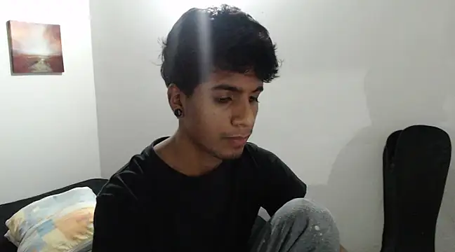 Snapshot of stevenosori chatting on February 15, 1:31 am stevenosori online show from February 15, 1:31 am