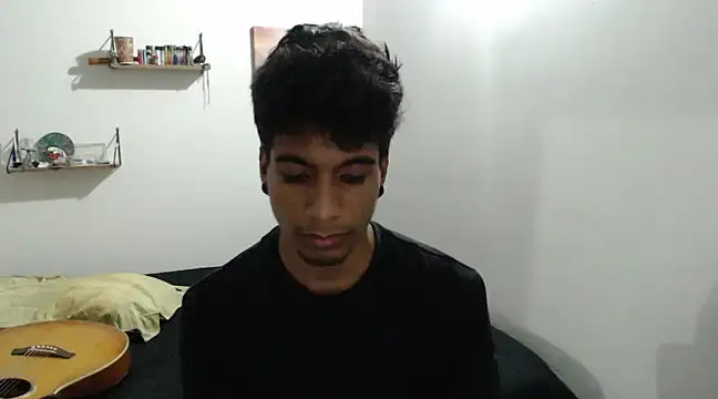 Snapshot of stevenosori chatting on February 17, 12:32 am stevenosori online show from February 17, 12:32 am