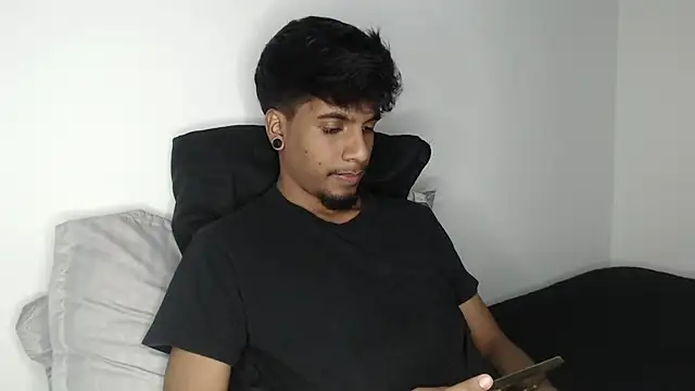 Snapshot of stevenosori chatting on September 19, 11:00 am stevenosori online show from September 19, 11:00 am