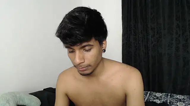 Snapshot of stevenosori chatting on October 24, 11:56 pm stevenosori online show from October 24, 11:56 pm