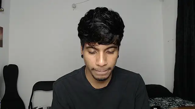 Snapshot of stevenosori chatting on October 26, 7:03 am stevenosori online show from October 26, 7:03 am