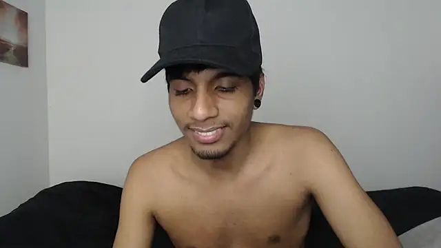 Snapshot of stevenosori chatting on November 22, 10:42 pm stevenosori online show from November 22, 10:42 pm