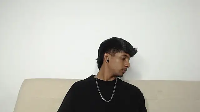 stevenosori online show from March 16, 12:38 am