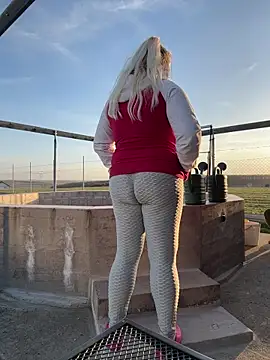 SabinaSweety online show from March 15, 3:51 pm