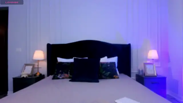 Snapshot of ElizzaBubble chatting on March 11, 6:21 am ElizzaBubble online show from March 11, 6:21 am