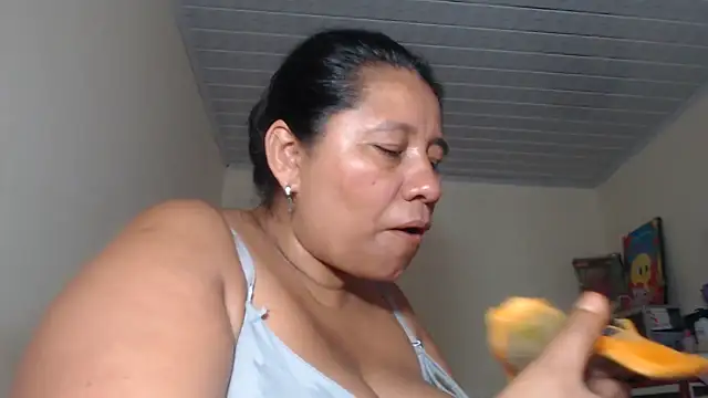 adrixxx38 online show from September 12, 6:41 pm