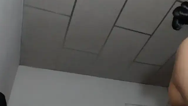 adrixxx38 online show from February 27, 10:32 pm