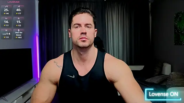 jasonblake19 online show from April 15, 6:20 am