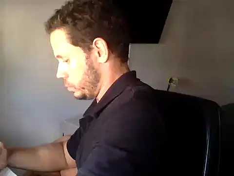 FelipeRiver online show from April 14, 5:19 pm