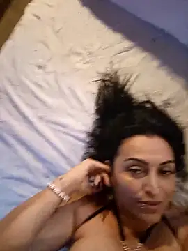 zullyxhot online show from February 14, 12:07 am