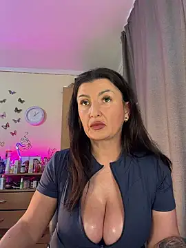 Hotangel75 online show from April 16, 9:10 am