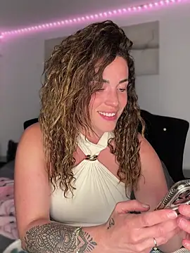 Clara-xoxo online show from March 21, 9:18 pm