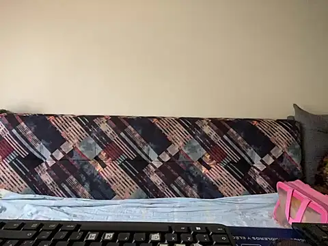 Snapshot of Jack_Emily1 chatting on February 4, 5:01 pm Jack Emily1 online show from February 4, 5:01 pm